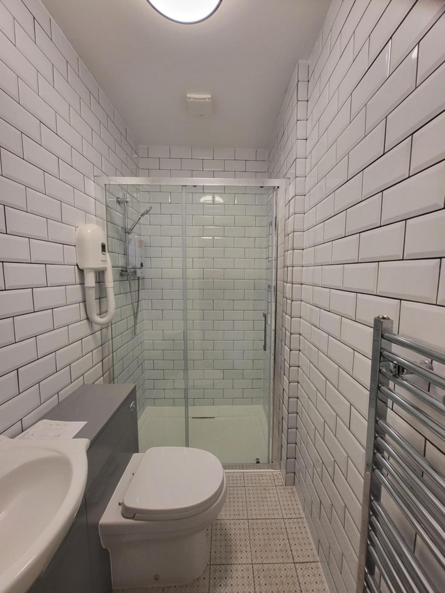 Sands House - Luxury Modern Studios With Secure Parking In Epsom, Surrey Ruang foto