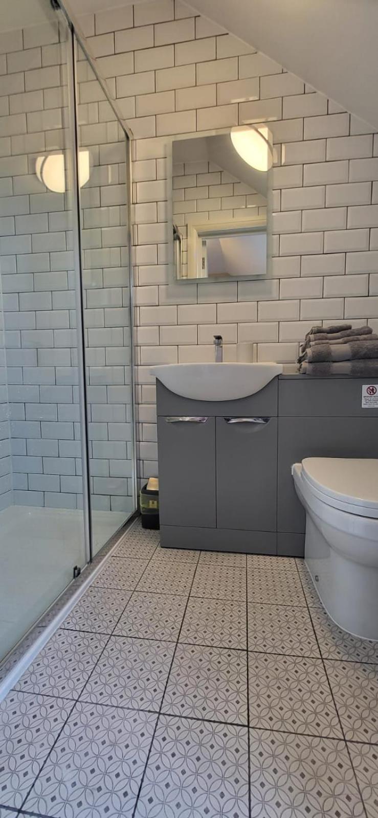 Sands House - Luxury Modern Studios With Secure Parking In Epsom, Surrey Ruang foto